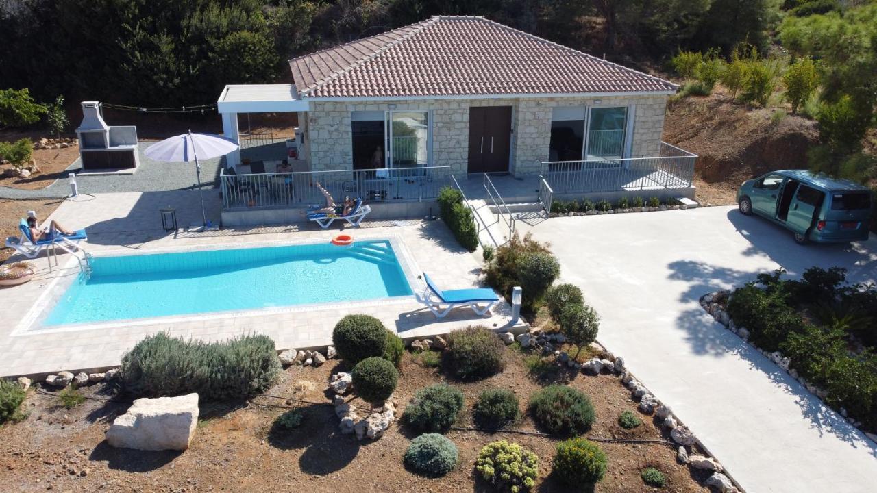 Pomos Idol Exceptional Beach Villa Zewnętrze zdjęcie